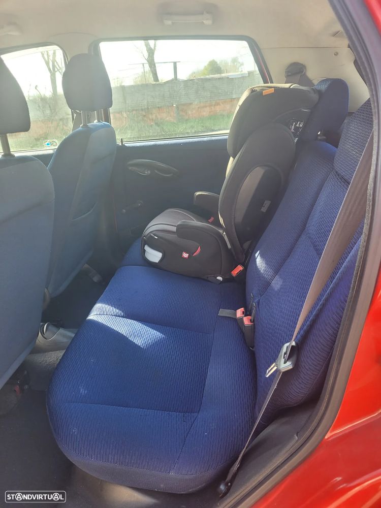 Fiat Punto 1.2 ELX - 8