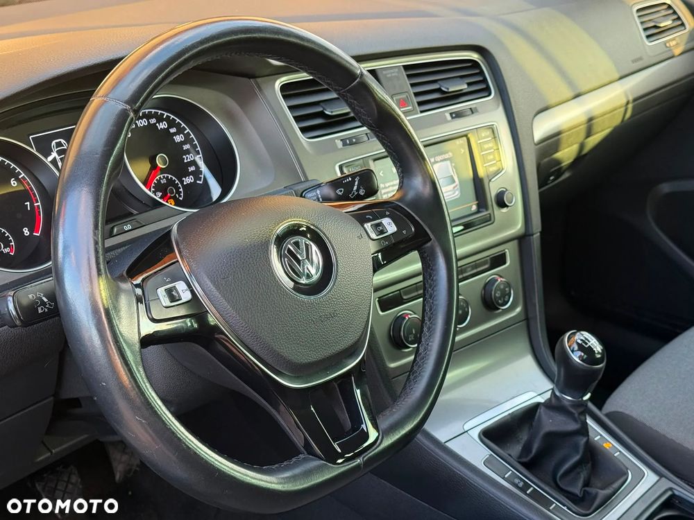 Volkswagen Golf 1.2 TSI BMT Trendline - 6
