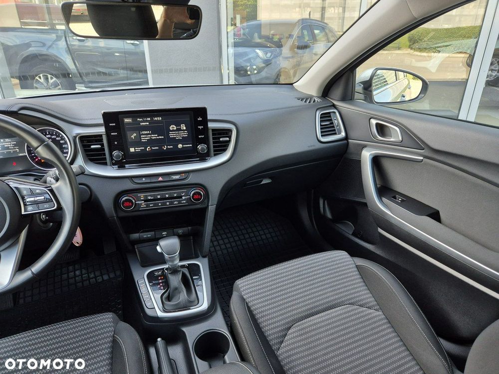 Kia Ceed 1.5 T-GDI M DCT - 17