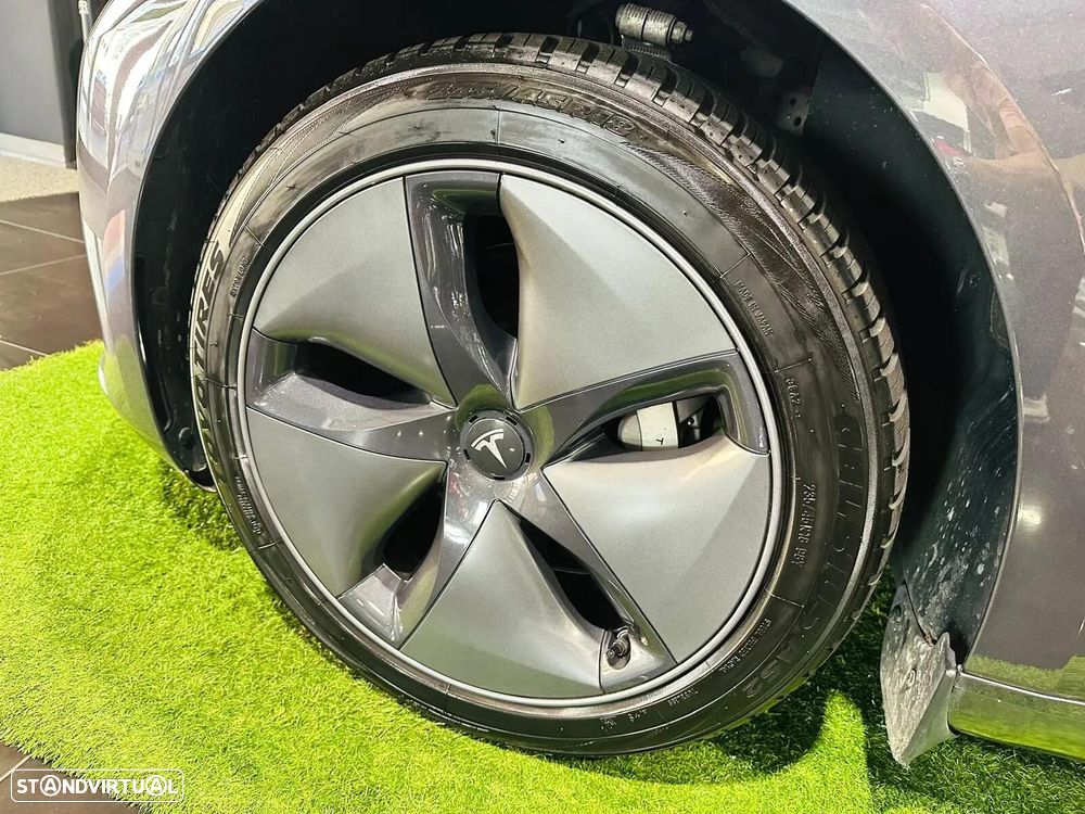 Tesla Model 3 Standard RWD Plus - 14