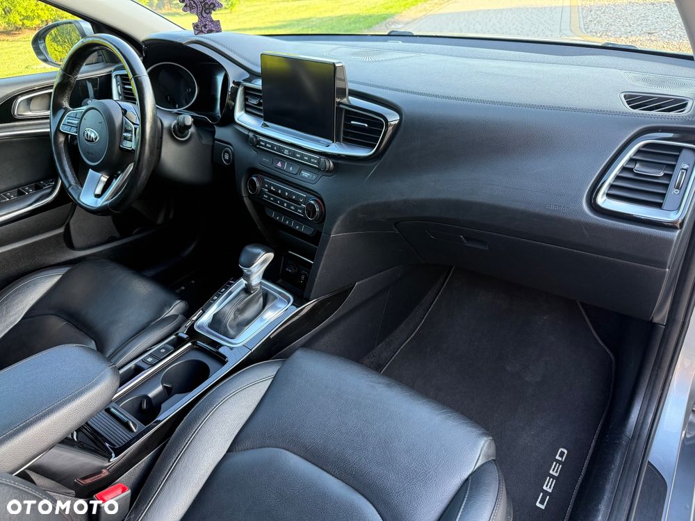 Kia Ceed 1.6 CRDi SCR L Business Line Plus DCT - 15