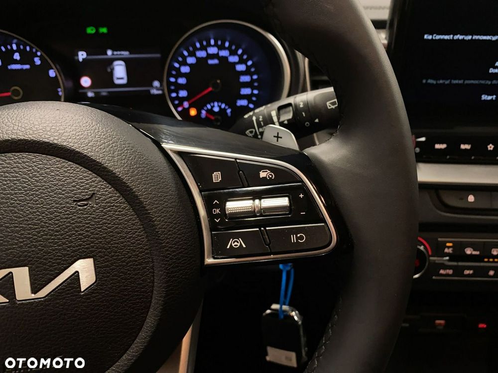 Kia Ceed - 23