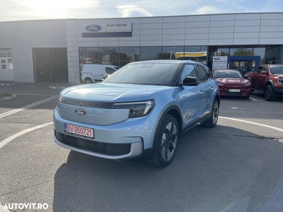 Ford Explorer - 1