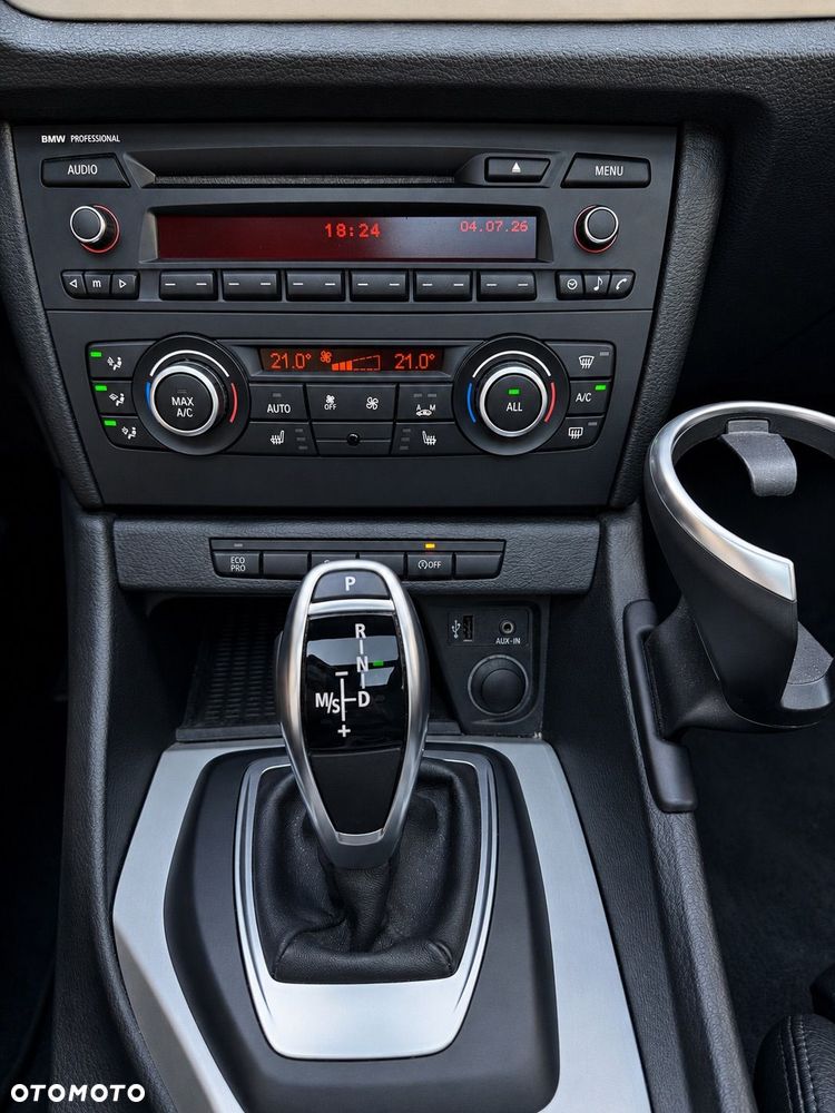 BMW X1 sDrive20i - 11