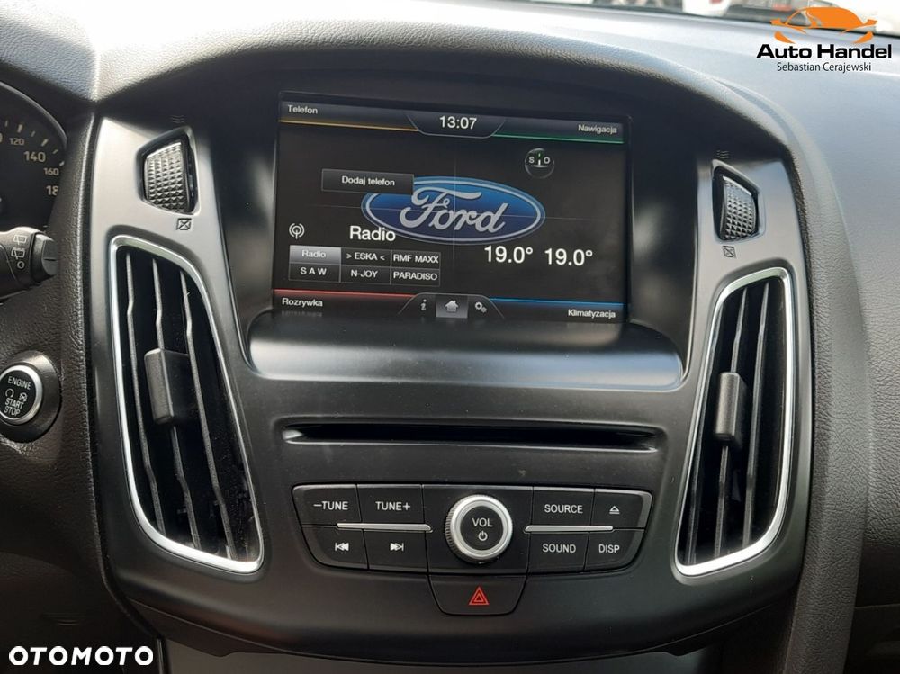 Ford Focus 1.5 EcoBoost STart-Stopp-System TITANIUM - 25