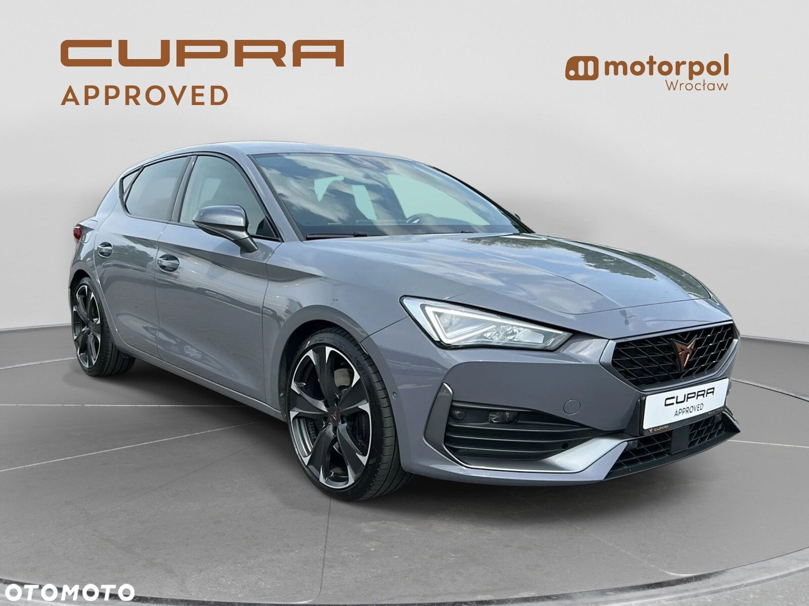 Cupra Leon 2.0 TSI DSG - 12