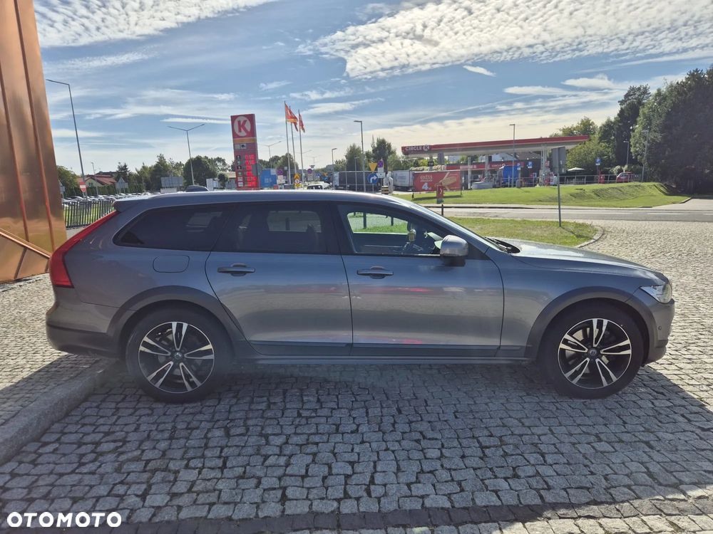 Volvo V90 - 5