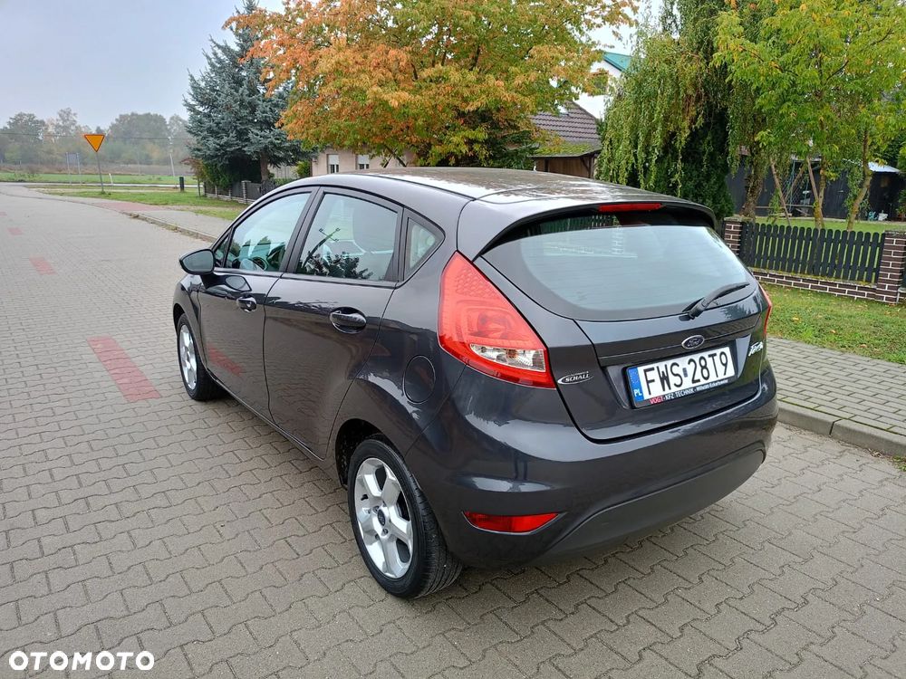 Ford Fiesta - 5
