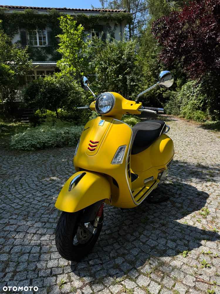 Vespa GTS - 1