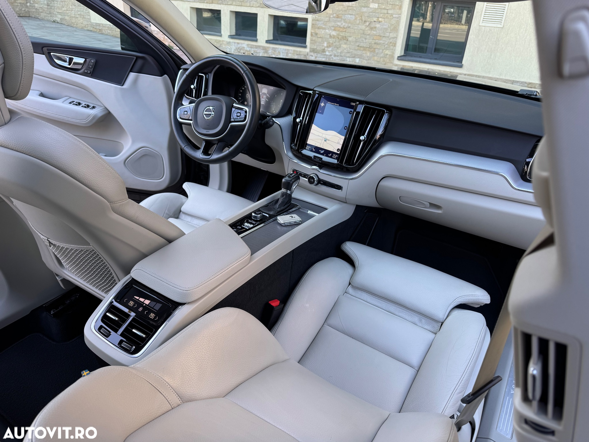 Volvo XC 60 D4 AWD Geartronic Inscription - 4