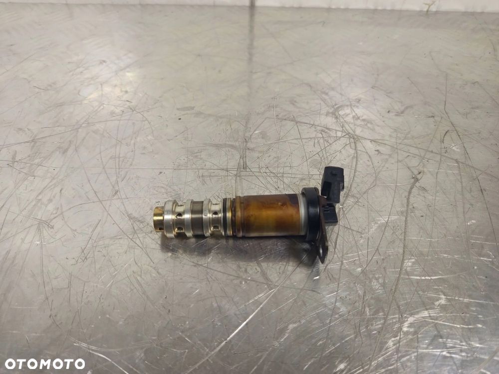Zawór zmiennych faz rozrządu BMW e87 e90 2.0 B 13151279 - 1