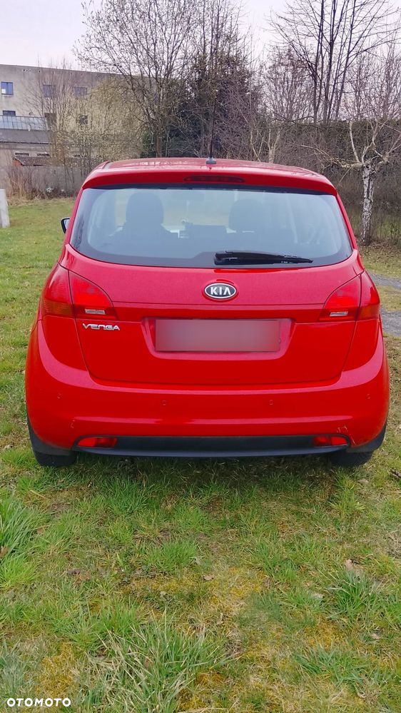 Kia Venga 1.4 L - 7