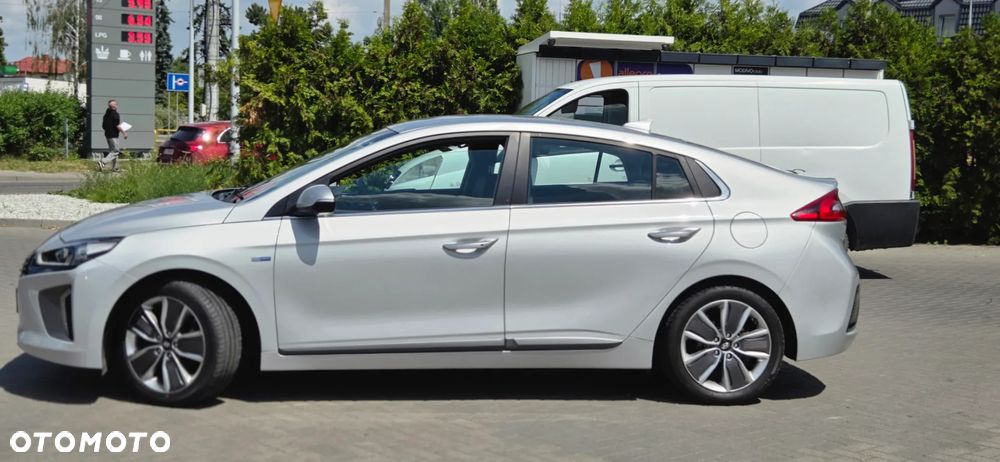 Hyundai IONIQ 1.6 GDI Premium - 16
