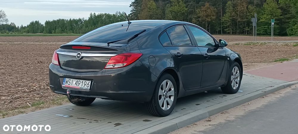 Opel Insignia - 15