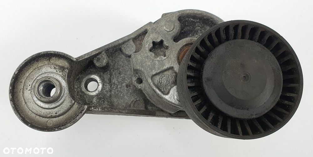 ROLKA NAPINACZ PASKA VOLVO V70 II 2.4 D 30757056 - 1