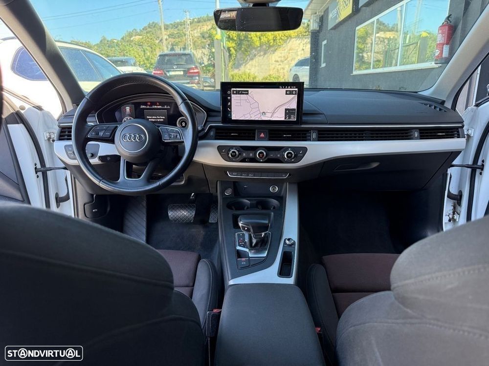 Audi A4 Avant 40 TDI S line S tronic - 17