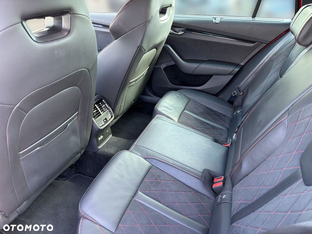 Skoda Octavia 2.0 TDI 4x4 RS DSG - 38