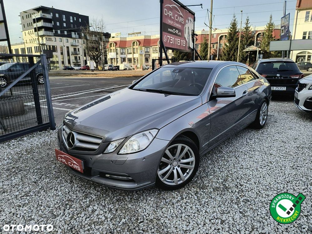 Mercedes-Benz Klasa E 250 BlueEFFICIENCY 7G-TRONIC - 2