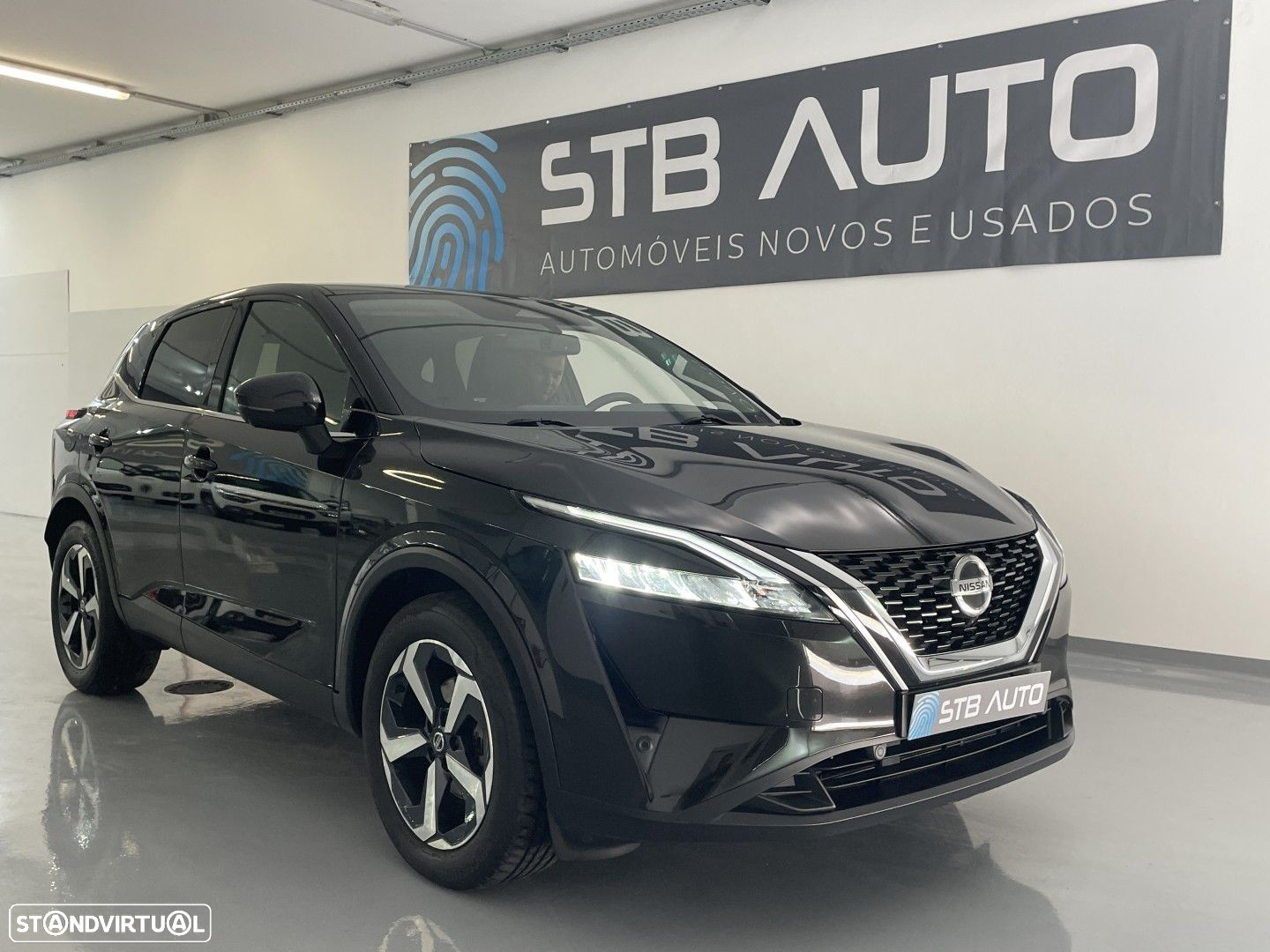 Nissan Qashqai 1.3 DIG-T N-Connecta LED Xtronic - 7