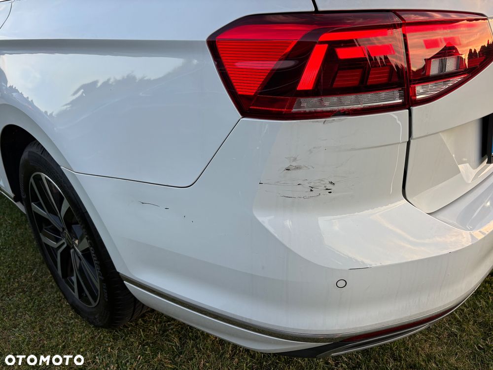 Volkswagen Passat Variant 2.0 TDI EVO Elegance DSG - 14