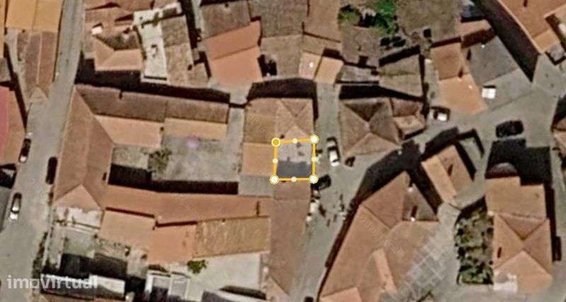 Casa em pedra para recuperar - Santa Eufêmia/Pinhel - Grande imagem: 2/2