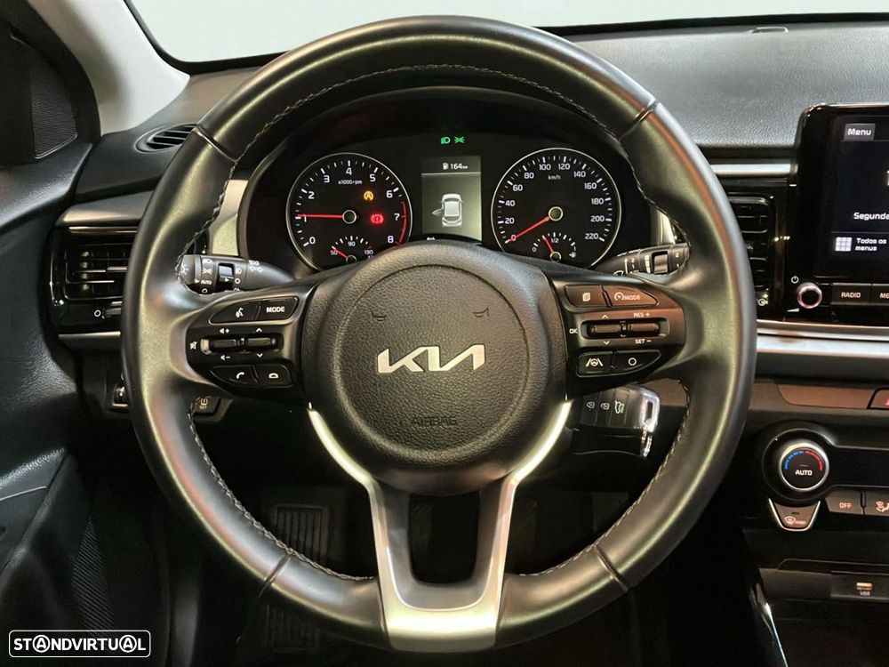 Kia Rio - 17