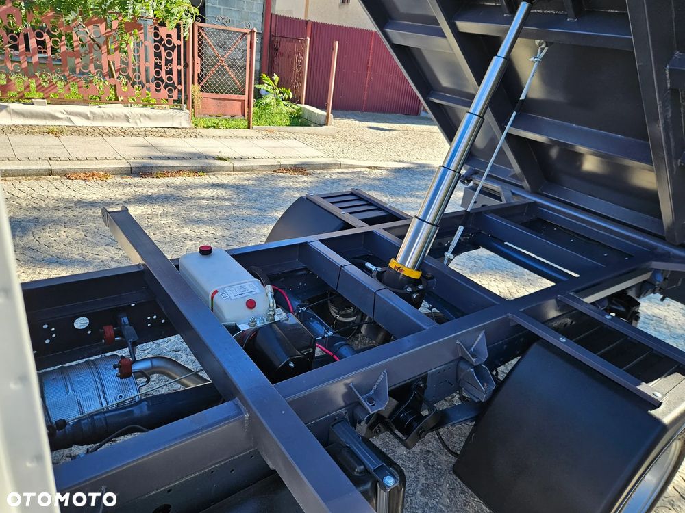 Iveco Daily - 11