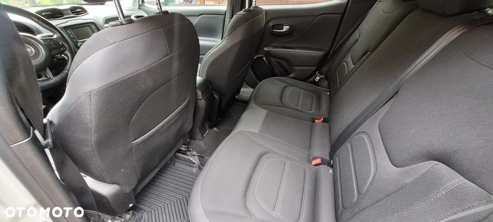 Jeep Renegade 1.4 MultiAir Limited FWD S&S - 9