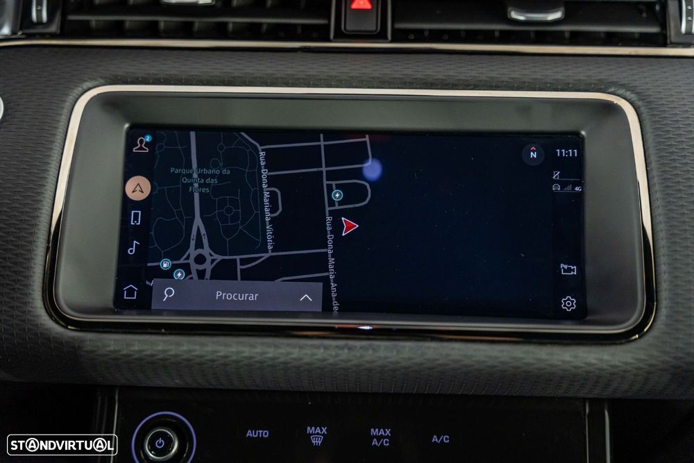 Land Rover Range Rover Evoque 1.5 P300e AWD Auto - 26