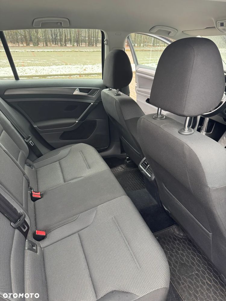 Volkswagen Golf 1.4 TSI BMT Comfortline - 18