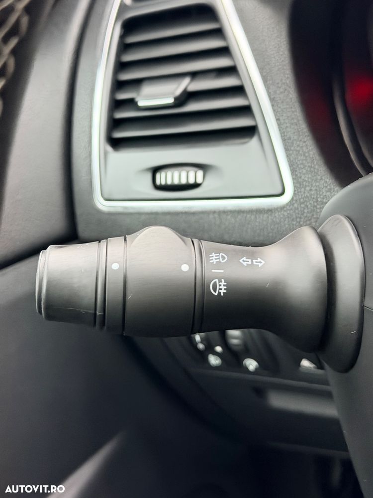 Renault Laguna dCi 110 FAP Dynamique - 27