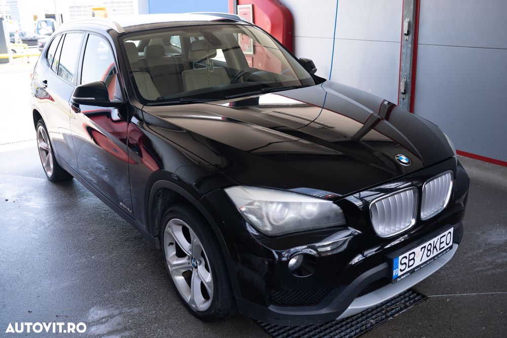 BMW X1 sDrive18d xLine - 9