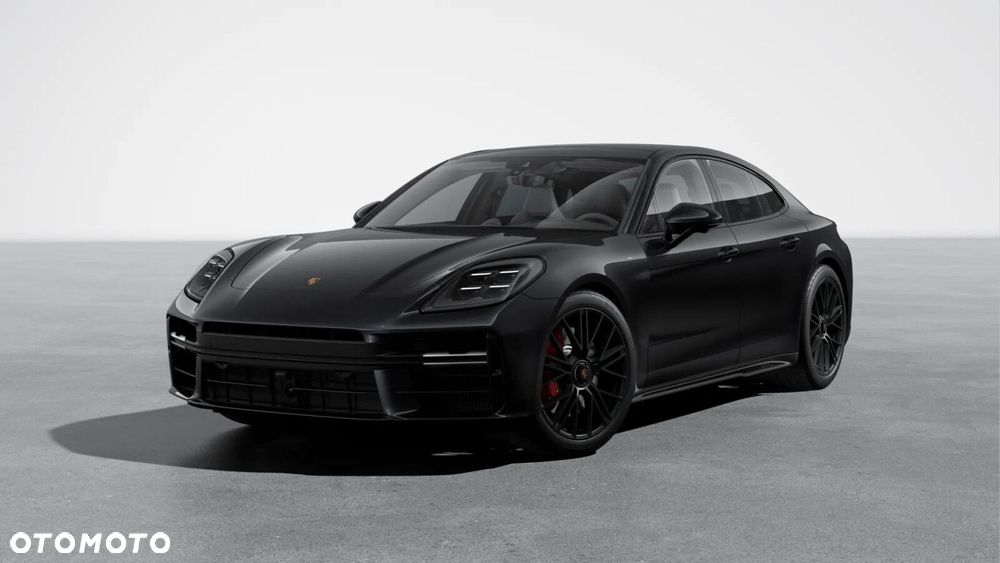 Porsche Panamera - 1