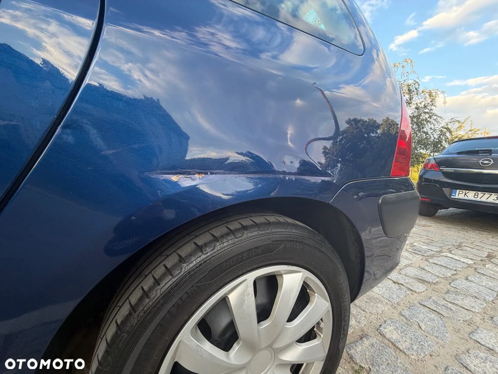 Peugeot 307 - 24