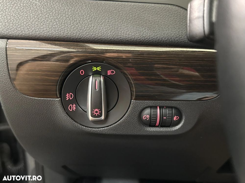 Volkswagen Jetta - 16
