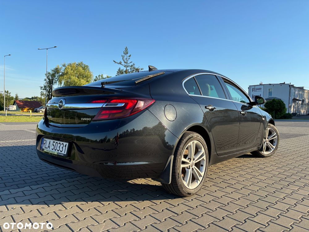 Opel Insignia 1.6 T Cosmo - 4
