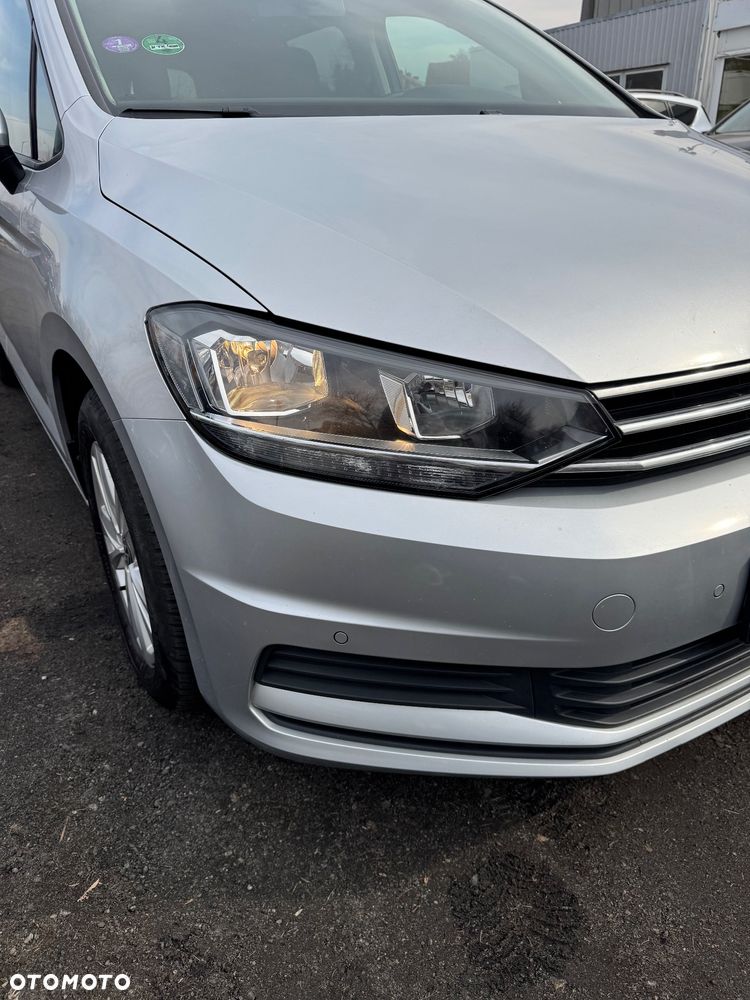 Volkswagen Touran 1.5 TSI ACT OPF Trendline - 8