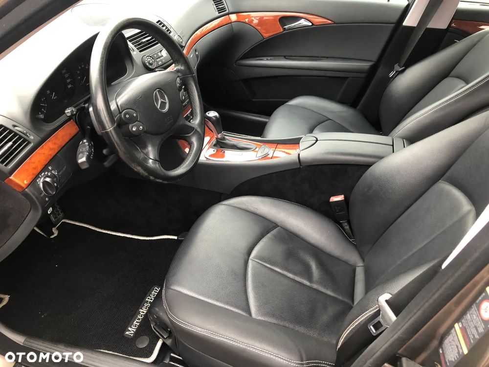 Mercedes-Benz Klasa E - 5