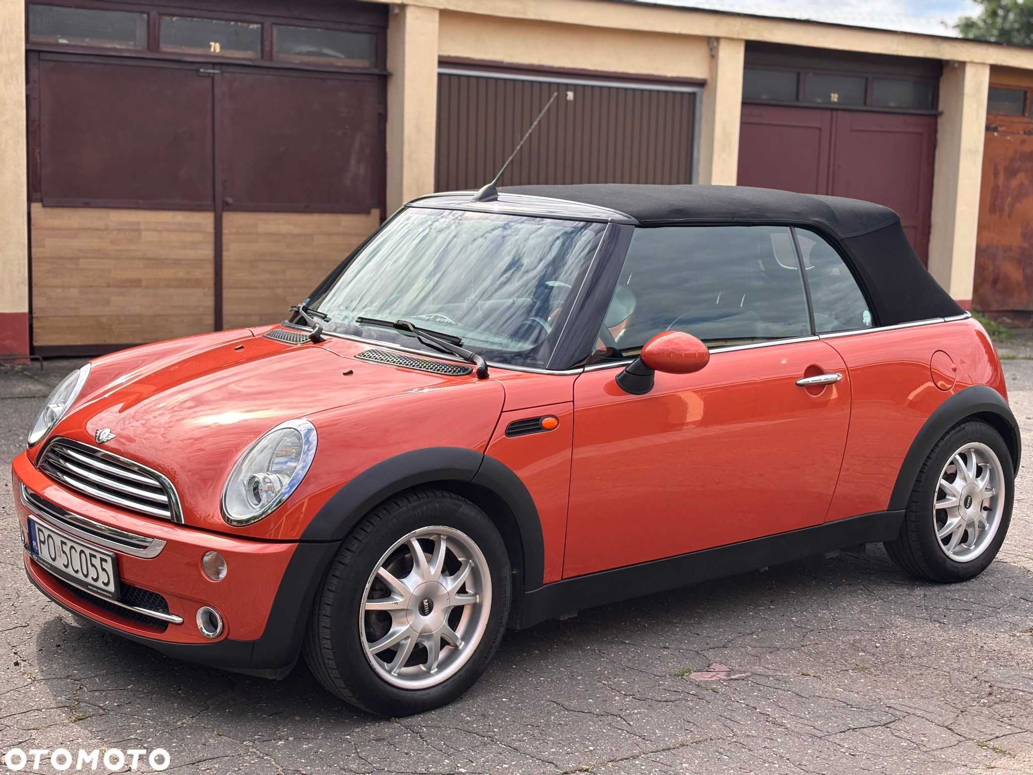 MINI Cooper Cabrio - 2