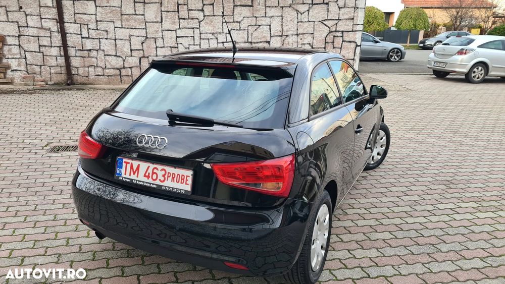 Audi A1 1.6 TDI admired - 12