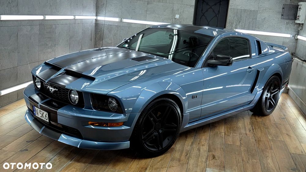 Ford Mustang - 5