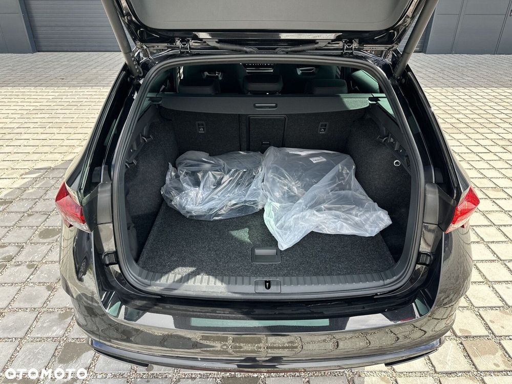 Skoda Octavia 2.0 TSI RS DSG - 27