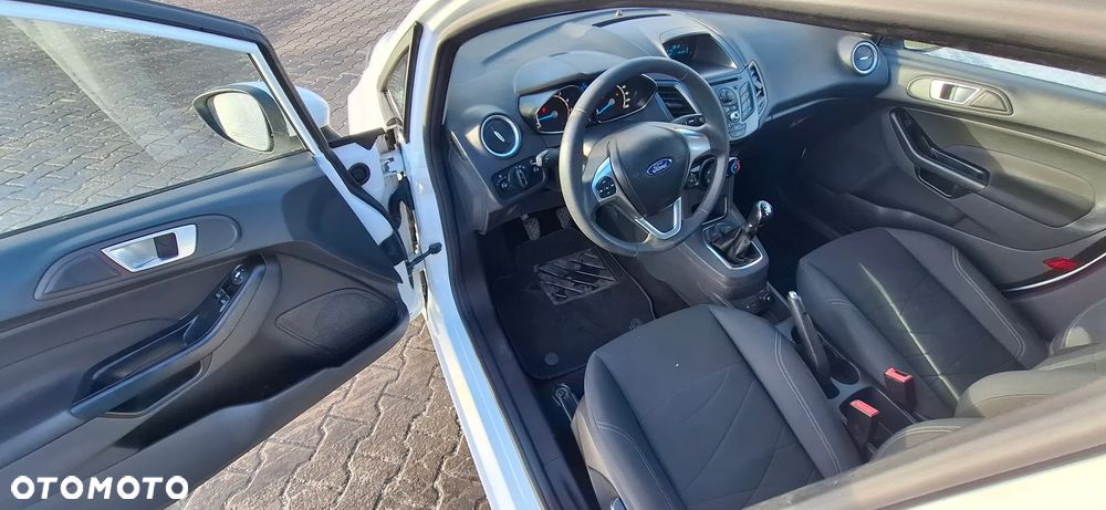 Ford Fiesta 1.25 SYNC Edition - 9