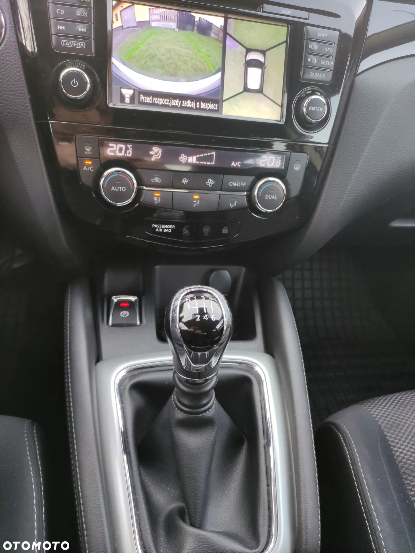 Nissan Qashqai 1.5 dCi N-Connecta EU6 - 31