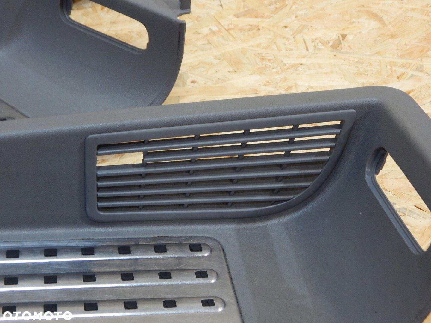 VW T5 MULTIVAN stopień próg drzwi prawy lewy przód tył KOMPLET CHROM - 4