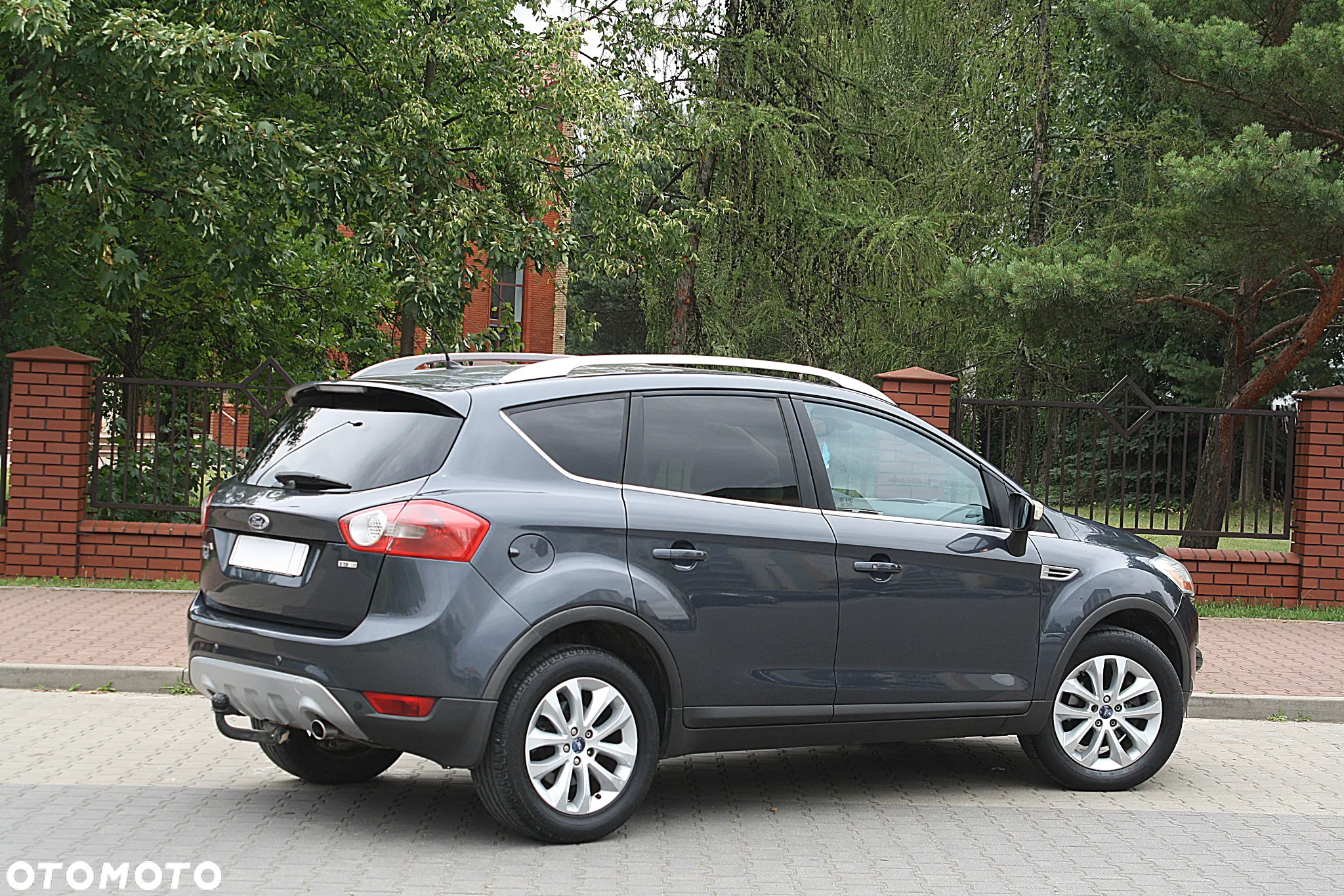 Ford Kuga 2.0 TDCi 4WD Trend - 2