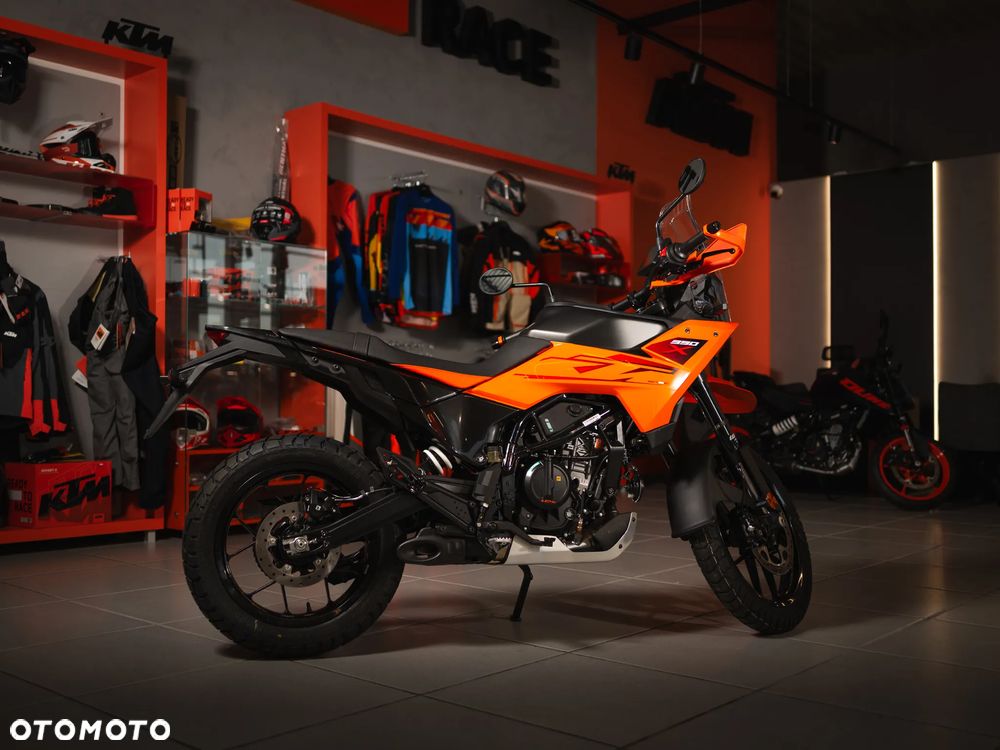 KTM Adventure - 5