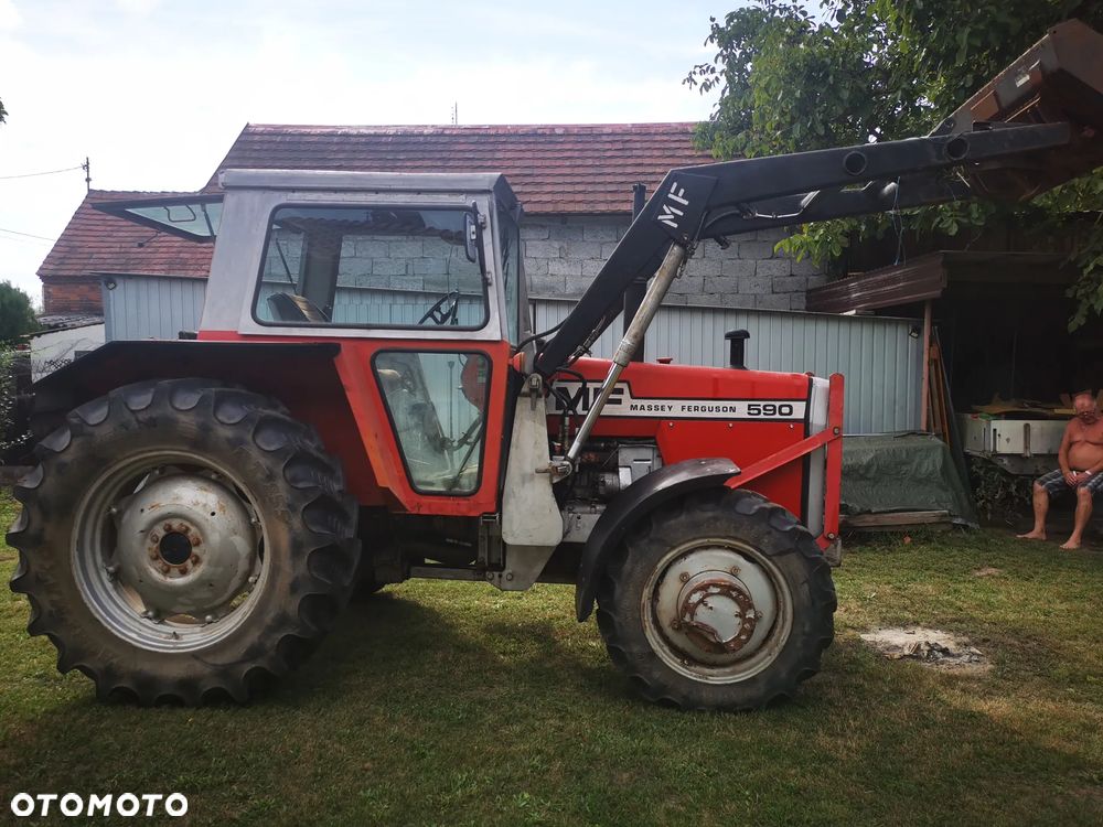 Massey Ferguson MF 590 - 6