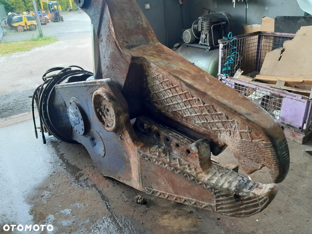 Nozyce tnąco krusząco wyburzeniowe obrotowe Rammer, waga 2600kg. - 17