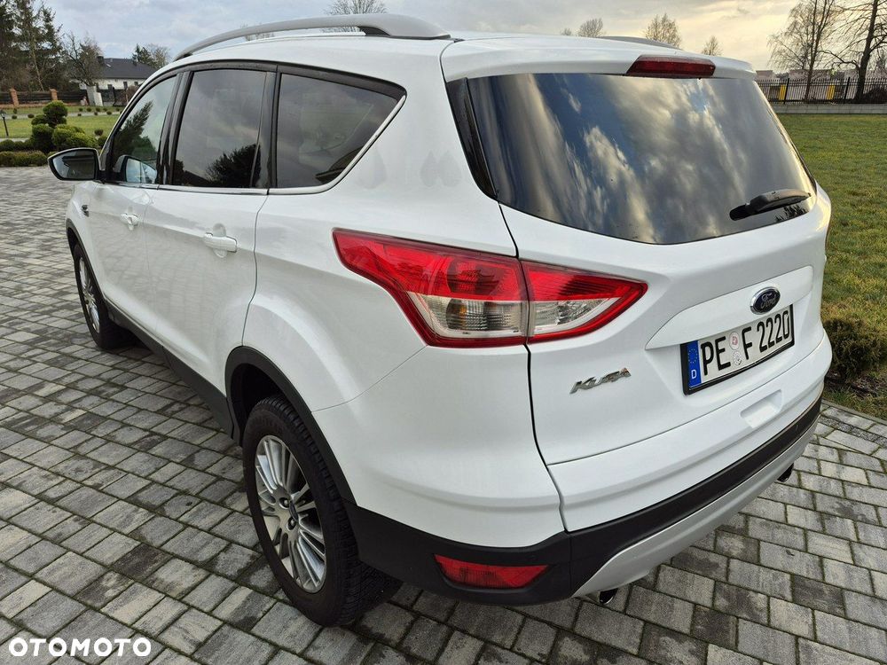 Ford Kuga - 8